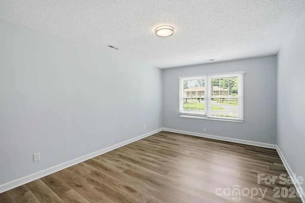 218 Drye Lane Matthews NC 28104