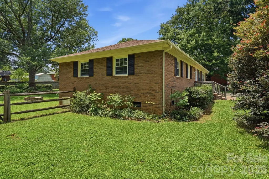 218 Drye Lane Matthews NC 28104
