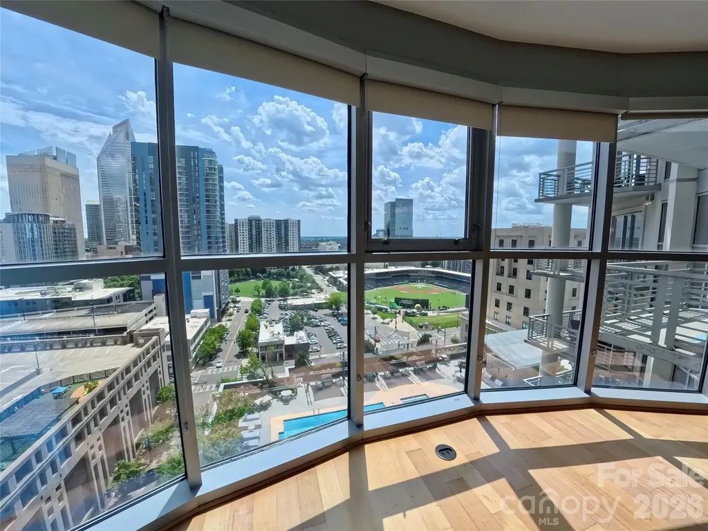 333 W Trade Street Charlotte NC 28202