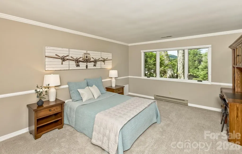 9 Ridge Terrace Asheville NC 28804