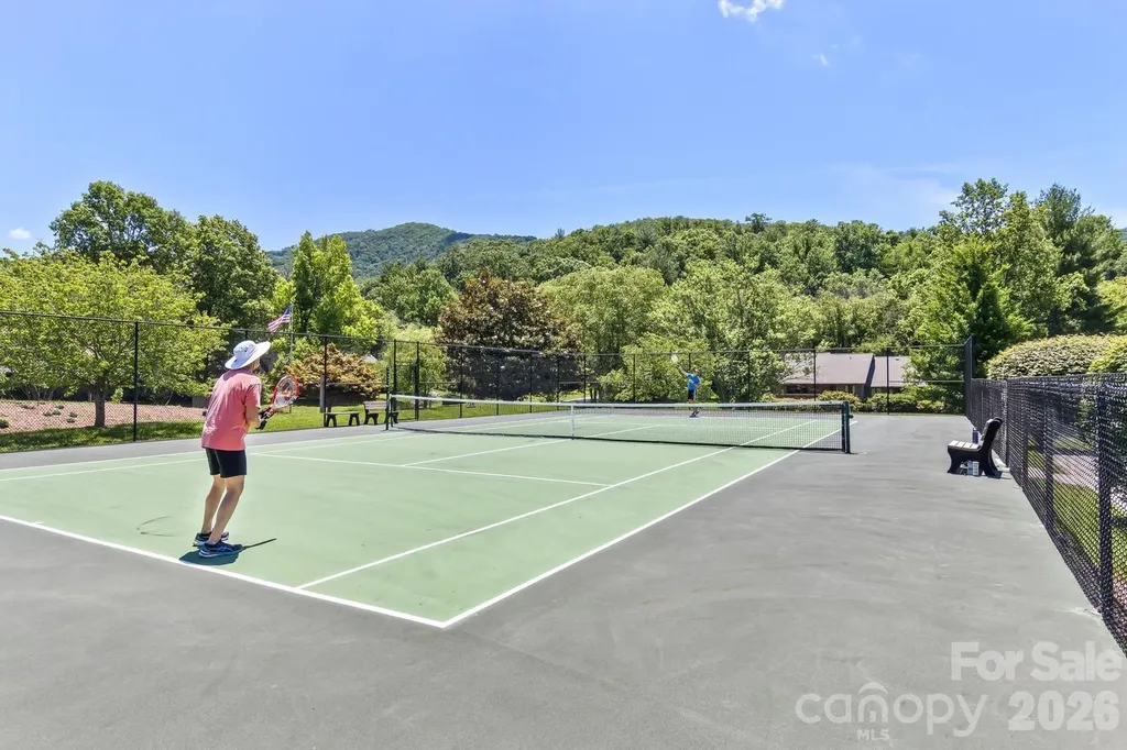 9 Ridge Terrace Asheville NC 28804