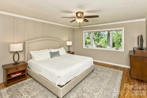9 Ridge Terrace Asheville NC 28804