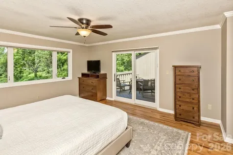 9 Ridge Terrace Asheville NC 28804