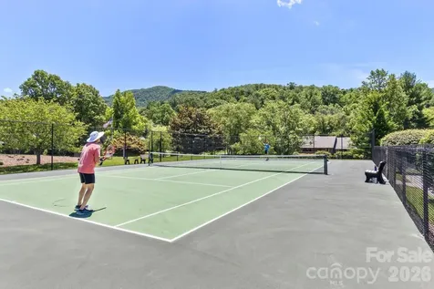 9 Ridge Terrace Asheville NC 28804