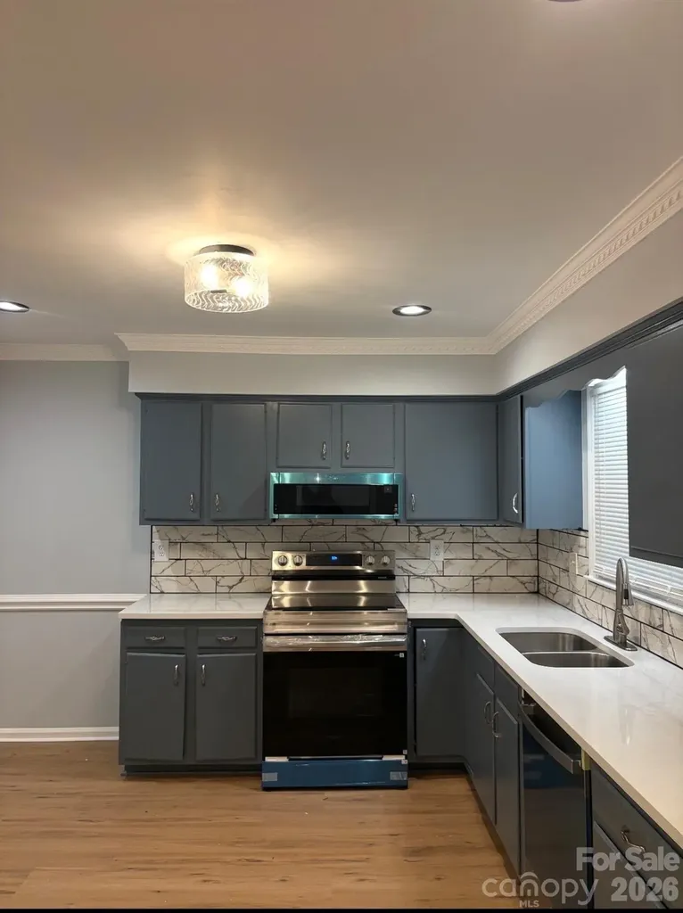 6230 Cross Creek Lane Charlotte NC 28212
