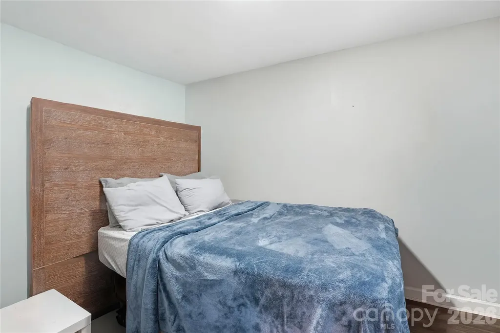 1411/1413 W 4th Street Charlotte NC 28208