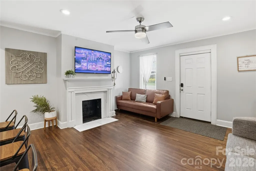 1411/1413 W 4th Street Charlotte NC 28208