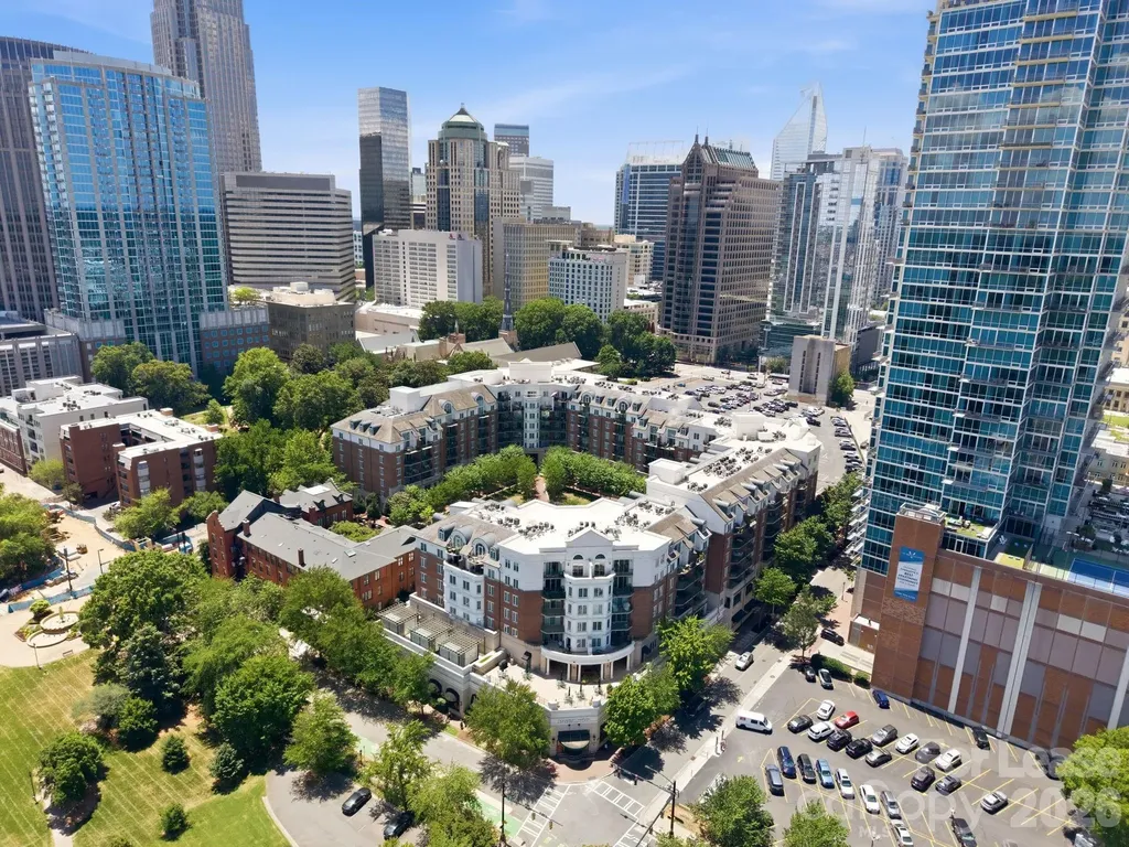 300 W 5th Street Charlotte NC 28202