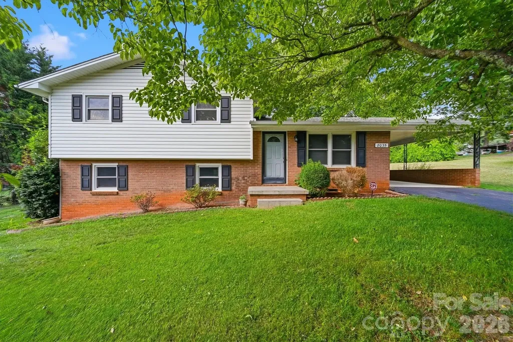 8035 Old Nc 10 Hickory NC 28602