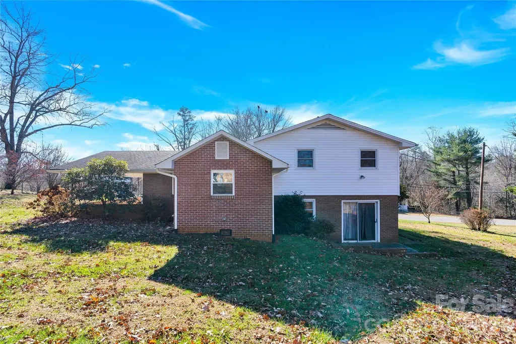 8035 Old Nc 10 Hickory NC 28602