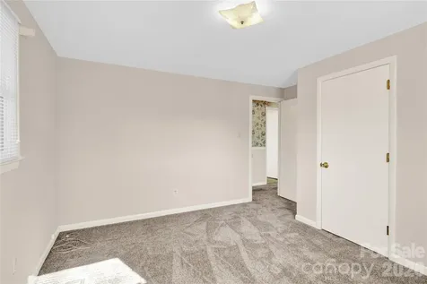 8035 Old Nc 10 Hickory NC 28602