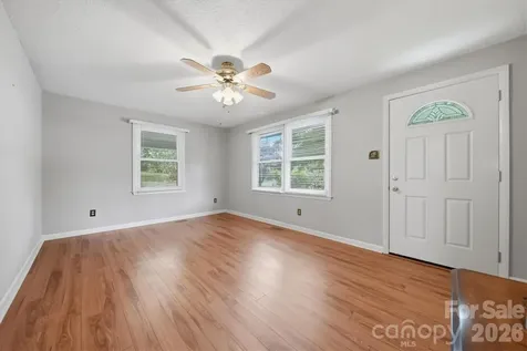 8035 Old Nc 10 Hickory NC 28602