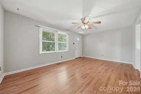 8035 Old Nc 10 Hickory NC 28602