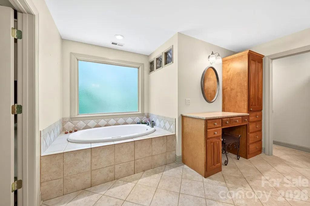 25 Whitaker View Road Fairview NC 28730