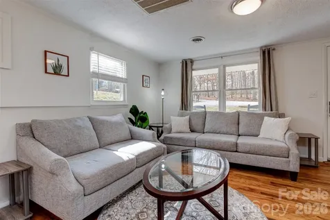 58 Mcdonald Road Arden NC 28704