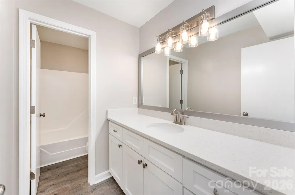 7026 Quail Hill Road Charlotte NC 28210