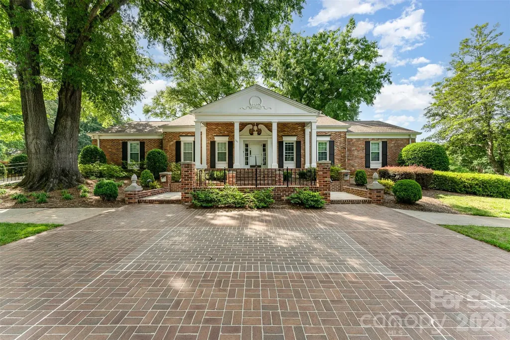 7026 Quail Hill Road Charlotte NC 28210