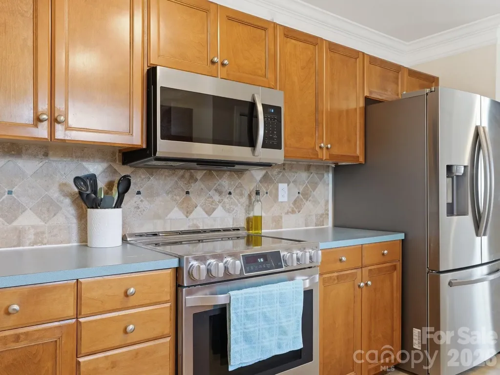 7313 Mapleridge Drive Charlotte NC 28210