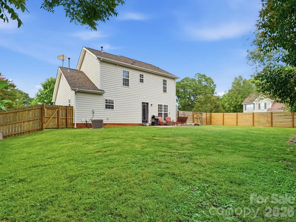 7313 Mapleridge Drive Charlotte NC 28210