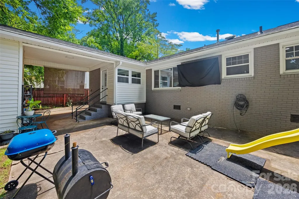5731 Brookhaven Road Charlotte NC 28210