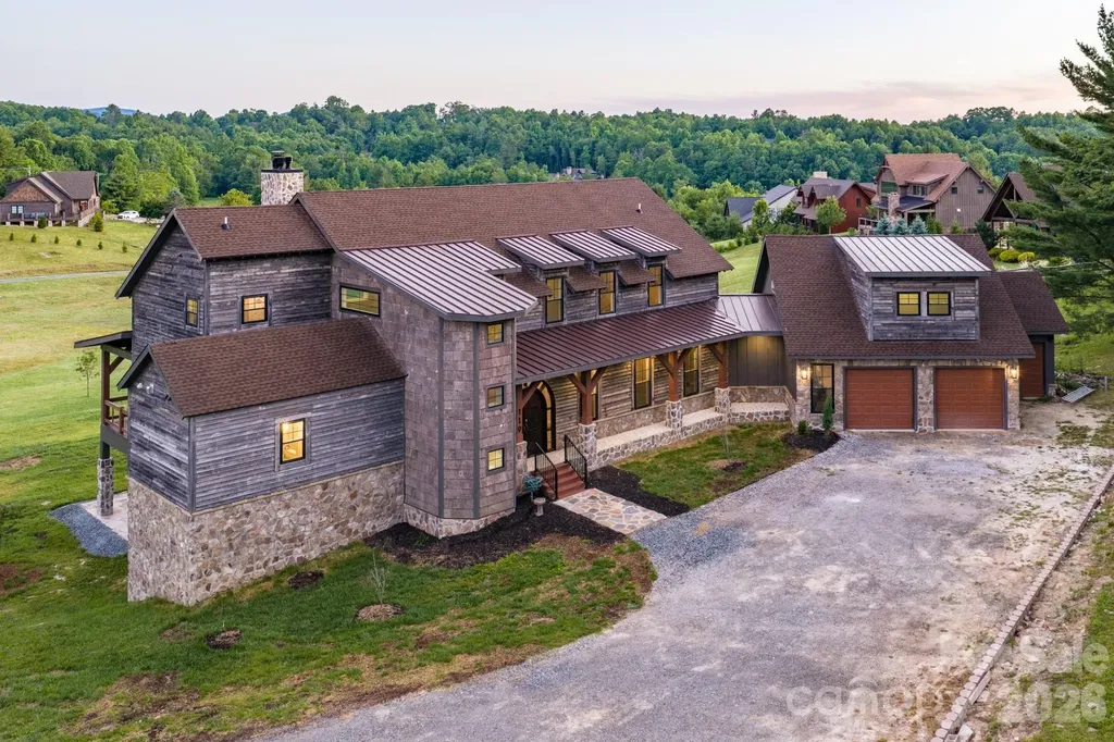 119 Summer Drive Blowing Rock NC 28605