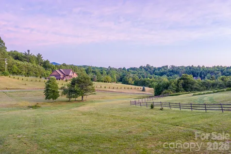 119 Summer Drive Blowing Rock NC 28605