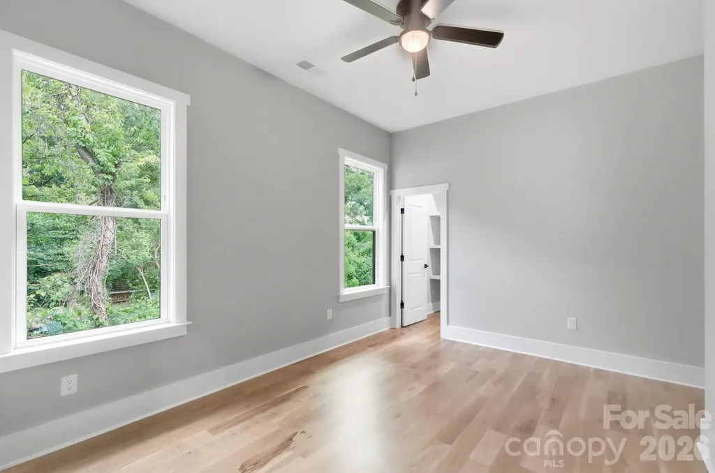 1106 Brookhurst Drive Charlotte NC 28205