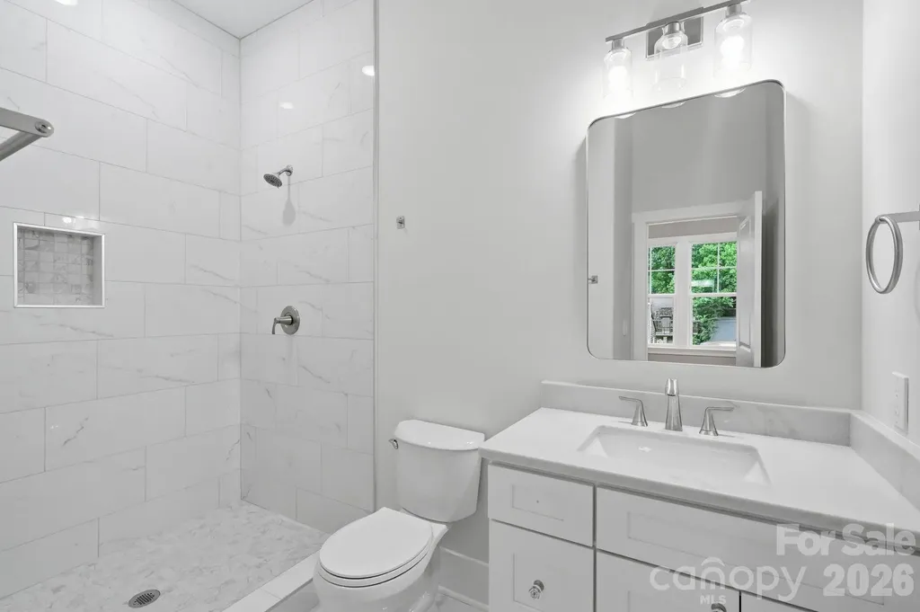 1106 Brookhurst Drive Charlotte NC 28205