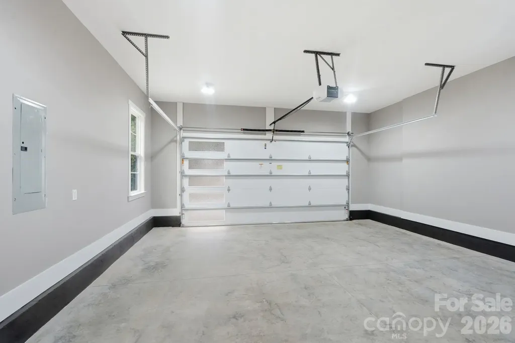 1106 Brookhurst Drive Charlotte NC 28205