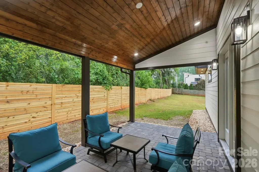 1106 Brookhurst Drive Charlotte NC 28205
