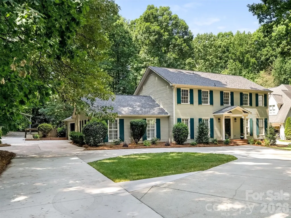 325 Stratfordshire Drive Matthews NC 28105