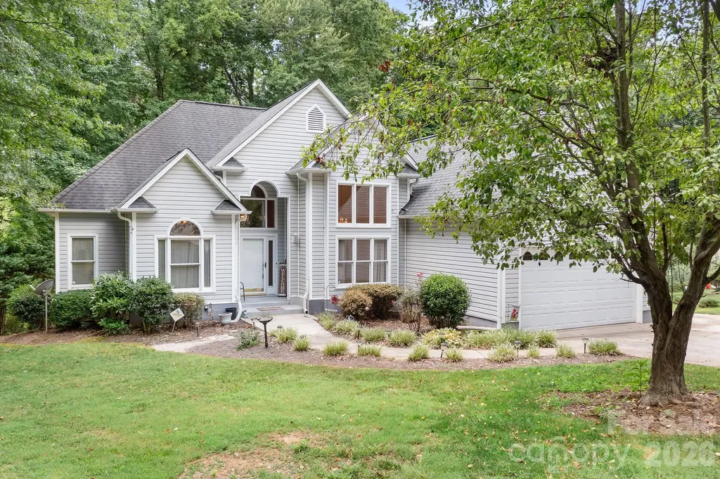 135 Pinecroft Court Troutman NC 28166