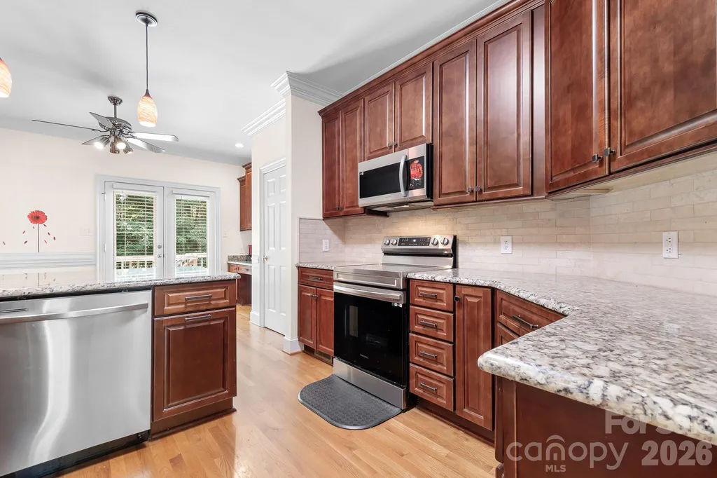 135 Pinecroft Court Troutman NC 28166