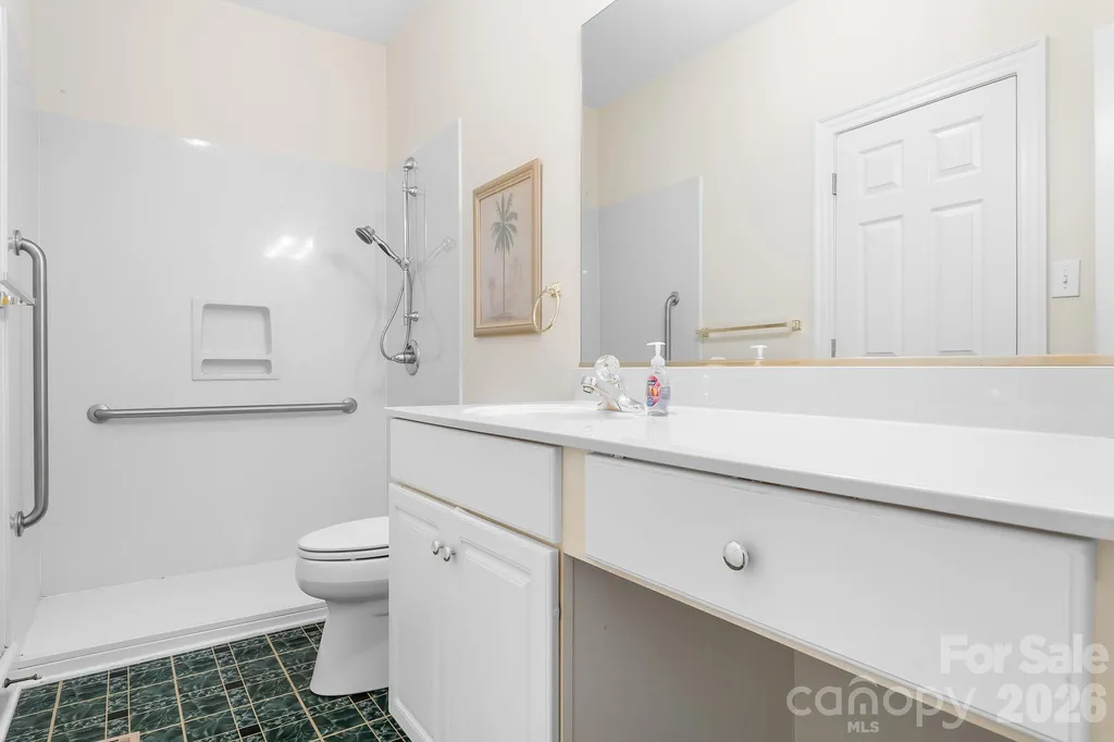 135 Pinecroft Court Troutman NC 28166