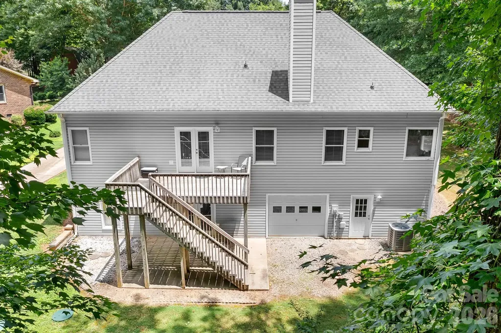 135 Pinecroft Court Troutman NC 28166