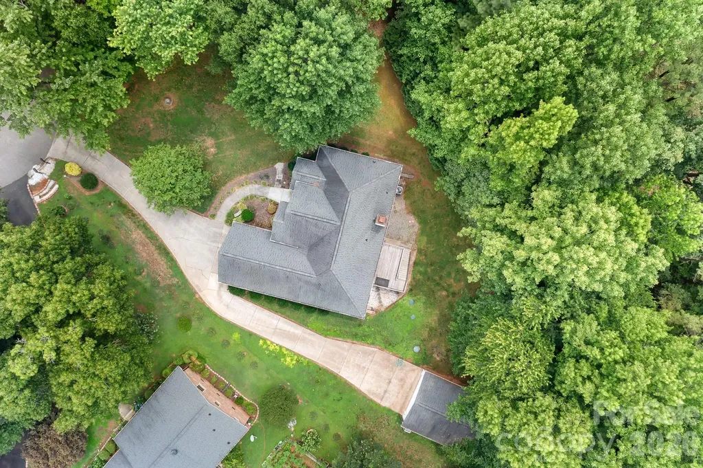 135 Pinecroft Court Troutman NC 28166