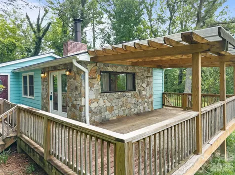1705 Willow Road Hendersonville NC 28739