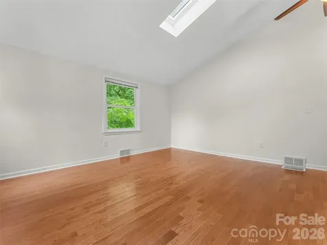 1705 Willow Road Hendersonville NC 28739