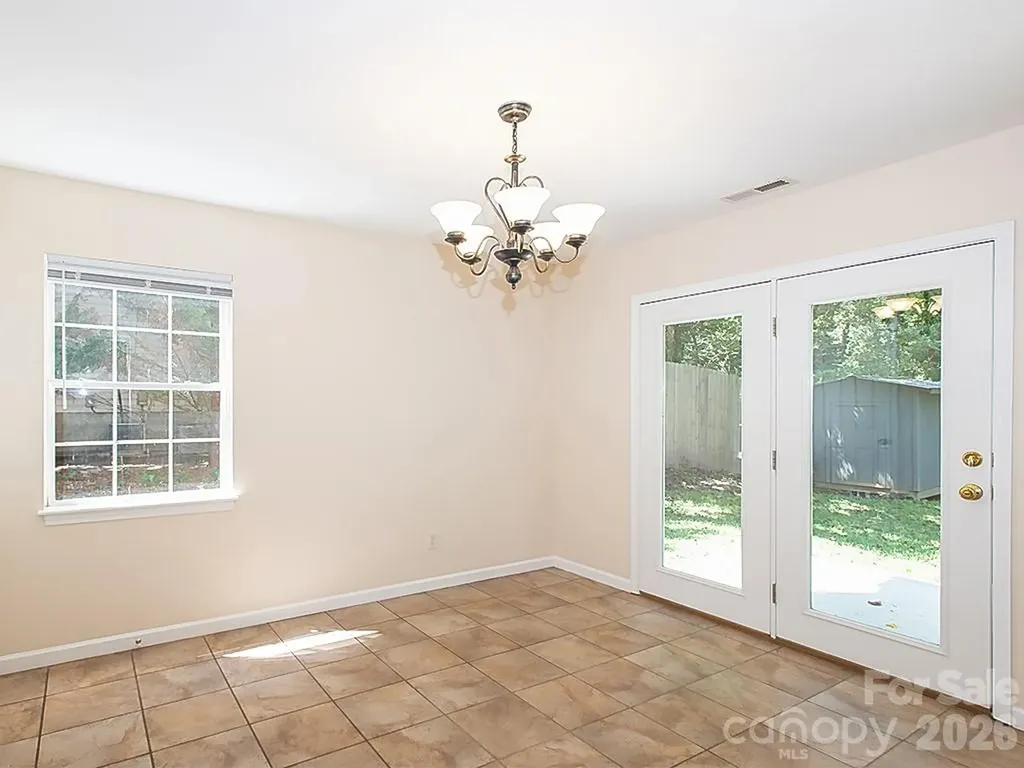 17 Pinecrest Drive Asheville NC 28803