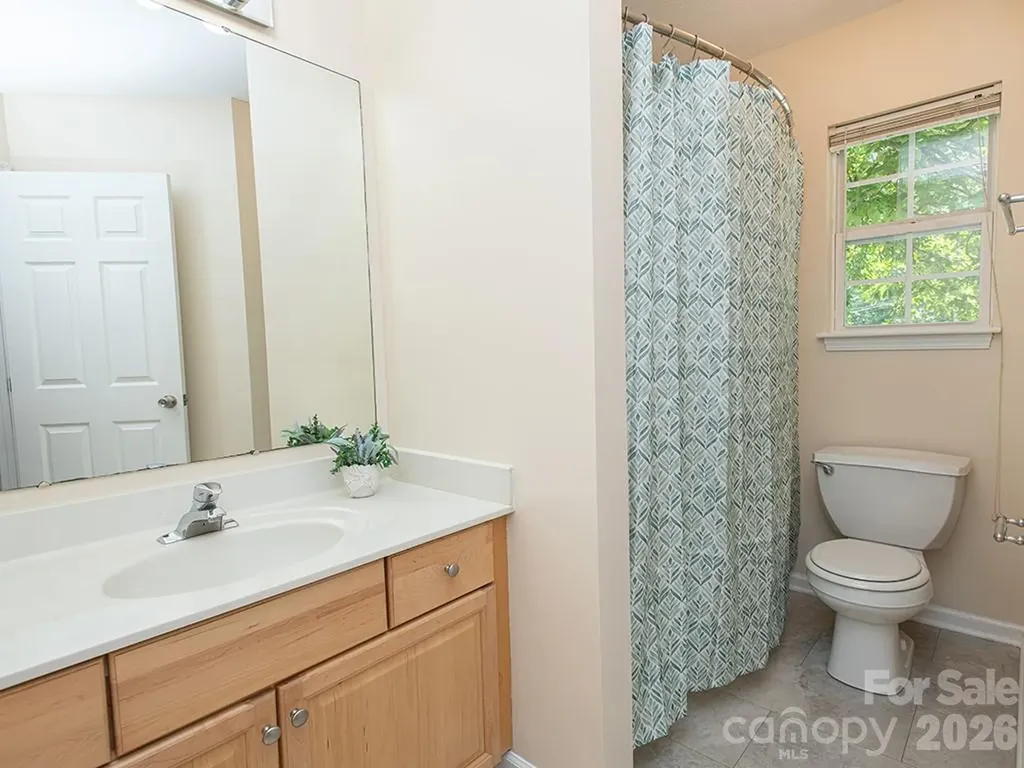 17 Pinecrest Drive Asheville NC 28803