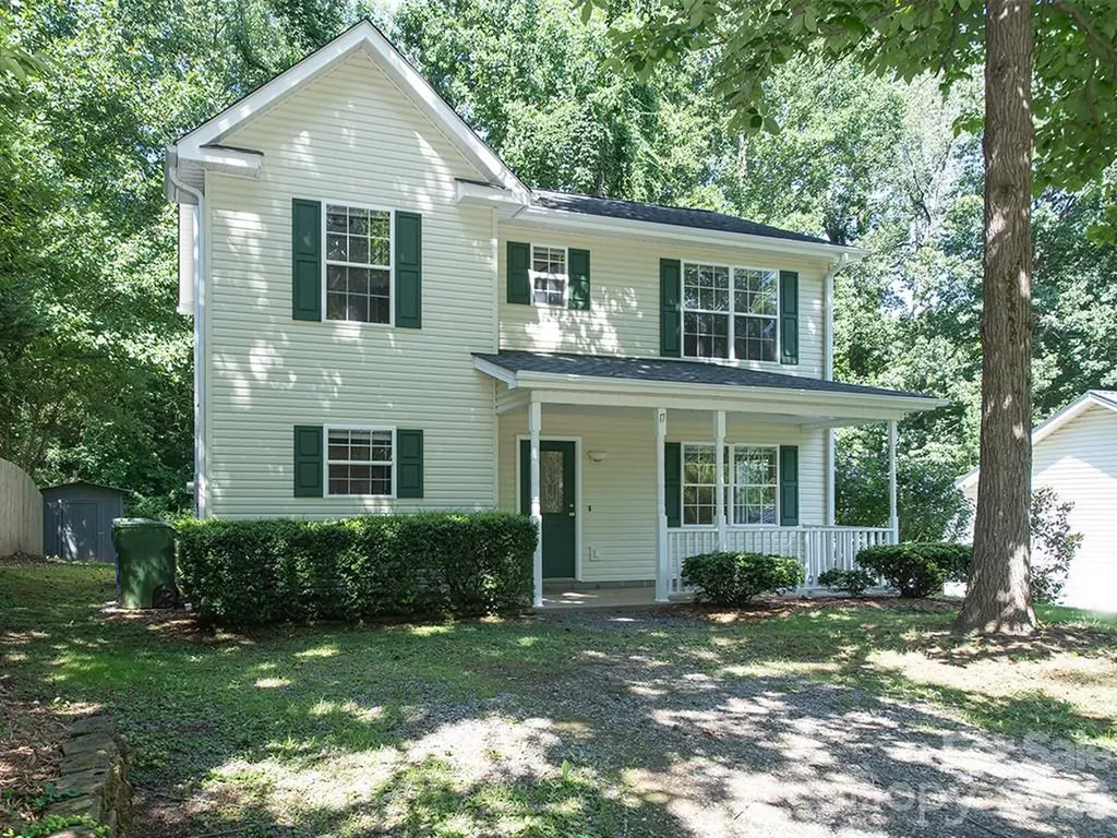 17 Pinecrest Drive Asheville NC 28803