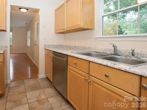 17 Pinecrest Drive Asheville NC 28803