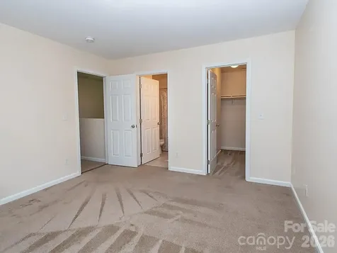 17 Pinecrest Drive Asheville NC 28803