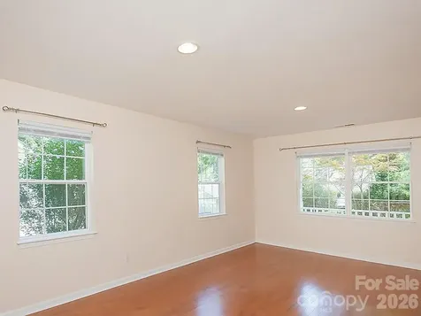 17 Pinecrest Drive Asheville NC 28803