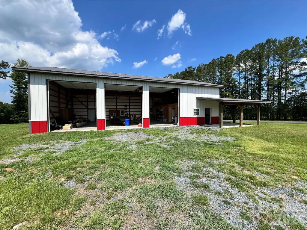 510 Lillys Bridge Road Mount Gilead NC 27306