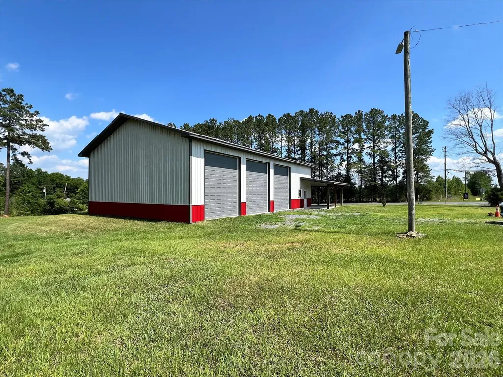 510 Lillys Bridge Road Mount Gilead NC 27306