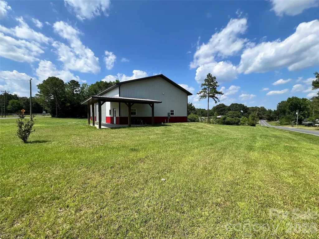510 Lillys Bridge Road Mount Gilead NC 27306
