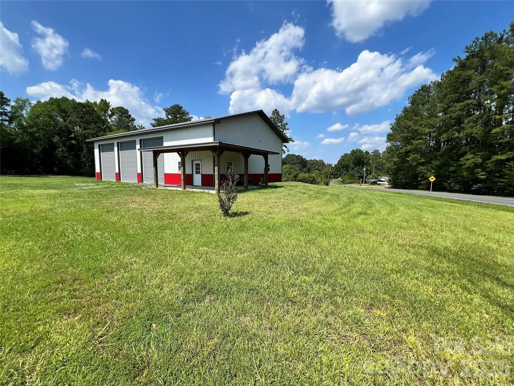 510 Lillys Bridge Road Mount Gilead NC 27306