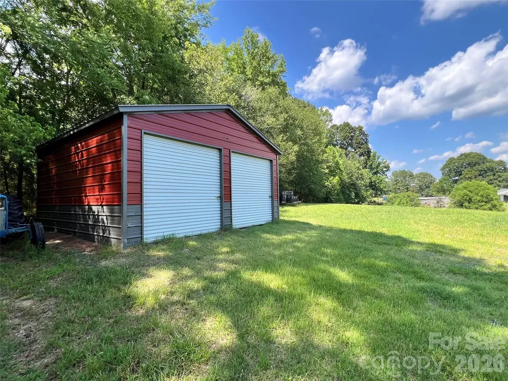 510 Lillys Bridge Road Mount Gilead NC 27306