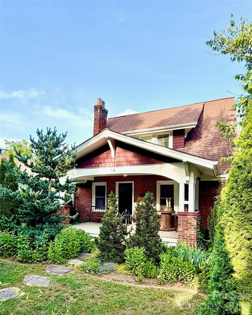 14 Laurel Loop Asheville NC 28806